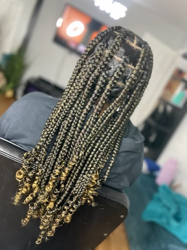 Large Knotless Waist Length Box Braids Hair Included