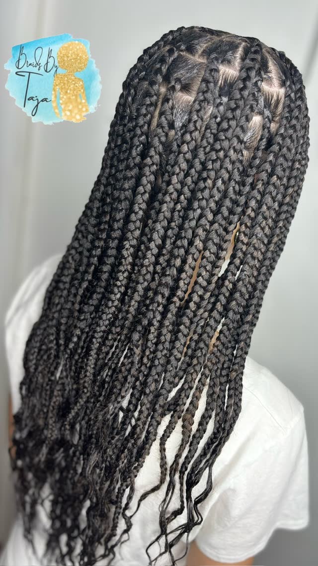 Medium Mid Back Knotless Box Braids Hair Included